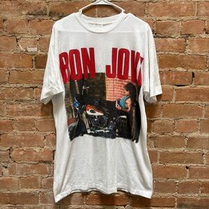$150 Vintage 1989 Bon Jovi Taking It To The Streets Tour Band Tee